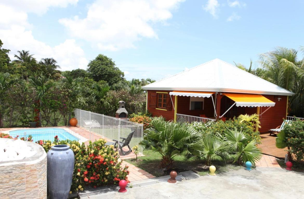 La Baie Des Bambous Villa Le Moule Exterior photo